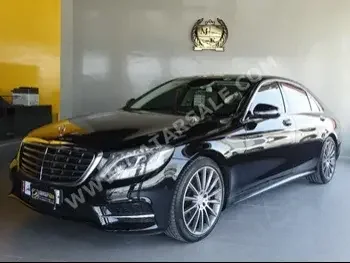 Mercedes-Benz  S-Class  400  2014  Automatic  196,000 Km  6 Cylinder  Rear Wheel Drive (RWD)  Sedan  Black