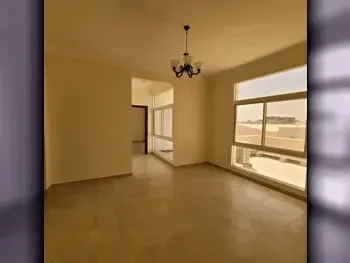 Family Residential  - Not Furnished  - Doha  - Al Markhiya  - 6 Bedrooms