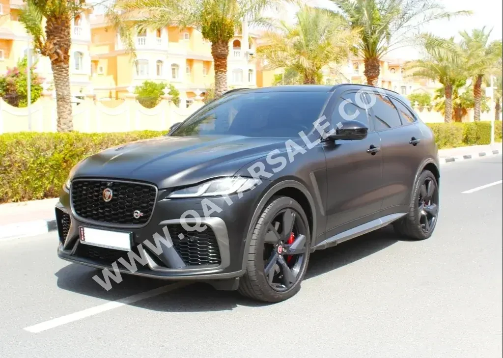 Jaguar  F-Pace SVR  SUV 4x4  Black  2022