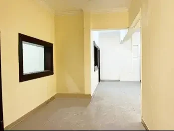 Labour Camp 3 Bedrooms  Apartment  For Rent  in Doha -  Al Sadd  Not Furnished