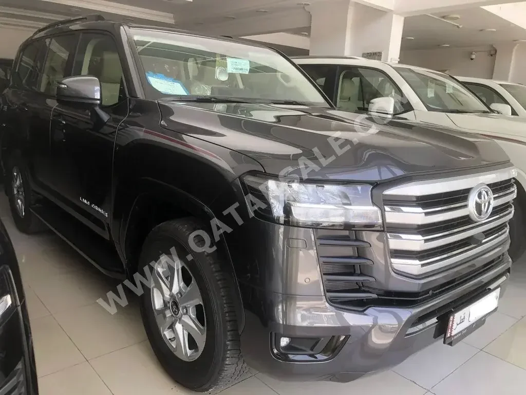 Toyota  Land Cruiser  GXR Twin Turbo  2023  Automatic  0 Km  6 Cylinder  Four Wheel Drive (4WD)  SUV  Gray  With Warranty