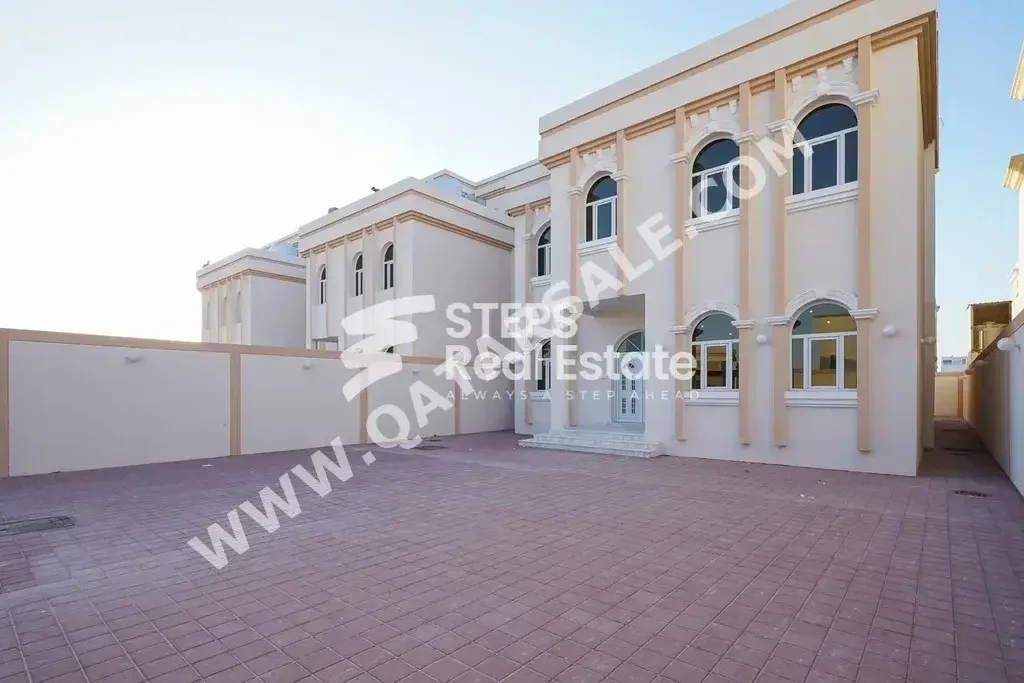 Family Residential  - Not Furnished  - Al Daayen  - Umm Qarn  - 9 Bedrooms