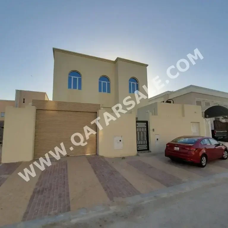 Family Residential  - Not Furnished  - Al Daayen  - Umm Qarn  - 6 Bedrooms