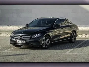 مرسيدس - بنز  اي - كلاس  200 AMG  2020  اوتوماتيك  39,000 كم  4 سلندر  دفع خلفي  سيدان  أسود  تحت الضمان