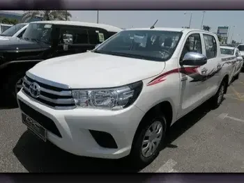 Toyota  Hilux  2023  Manual  0 Km  4 Cylinder  Four Wheel Drive (4WD)  Pick Up  White  With Warranty