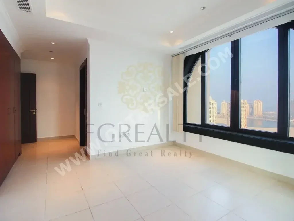 3 Bedrooms  Apartment  For Sale  in Doha -  The Pearl  Not Furnished