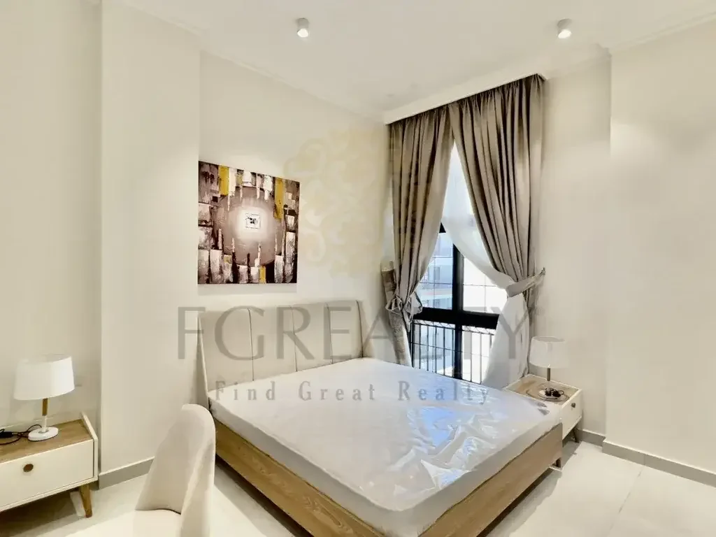 1 Bedrooms  Apartment  For Sale  in Lusail -  Fox Hills  Fully Furnished