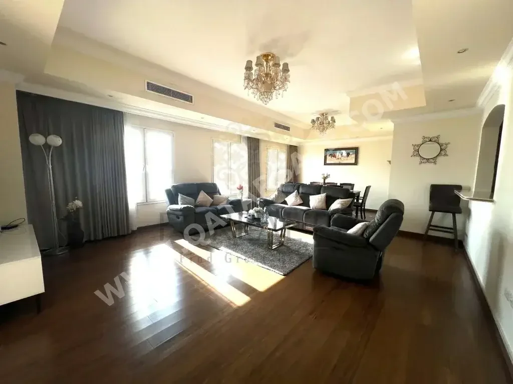 3 Bedrooms  Apartment  For Rent  in Doha -  The Pearl  Fully Furnished