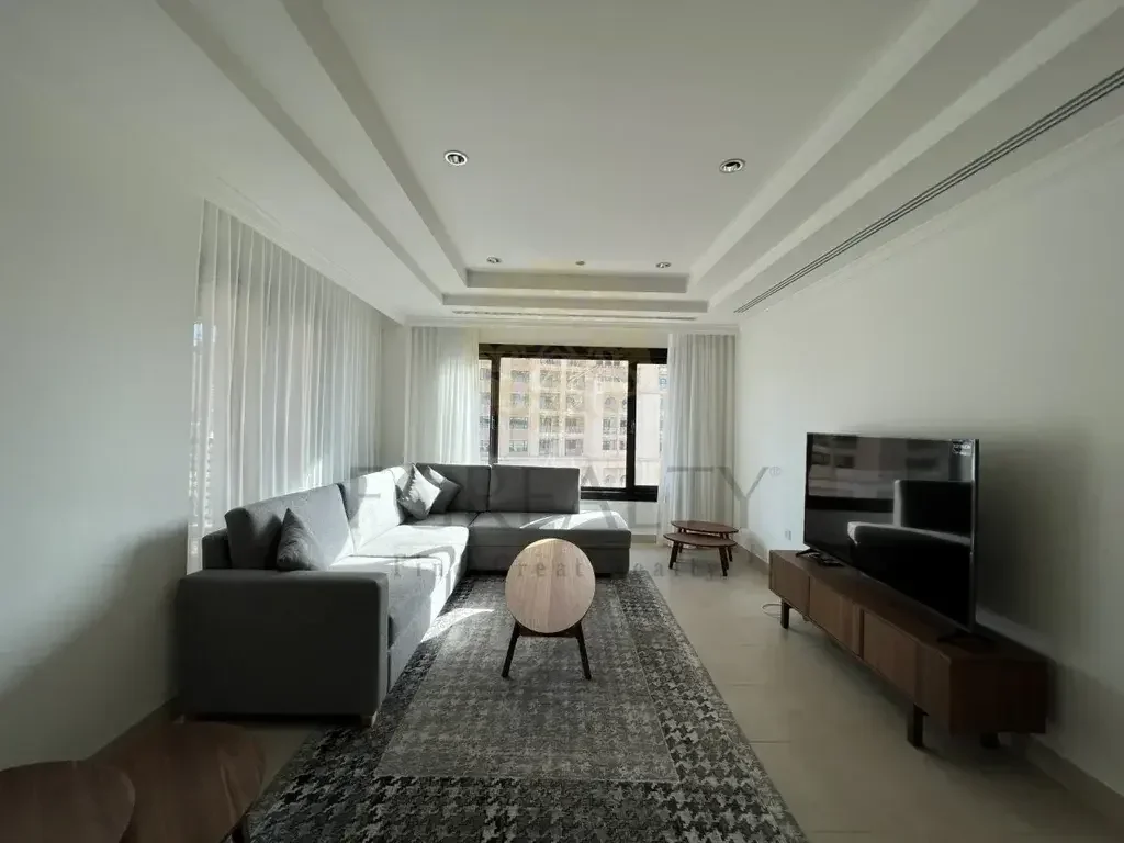 2 Bedrooms  Apartment  For Sale  in Doha -  The Pearl  Fully Furnished