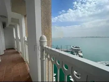 1 Bedrooms  Apartment  For Rent  in Doha -  West Bay  Fully Furnished