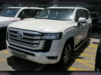 Toyota  Land Cruiser  GXR Twin Turbo  2023  Automatic  0 Km  6 Cylinder  Four Wheel Drive (4WD)  SUV  White  With Warranty