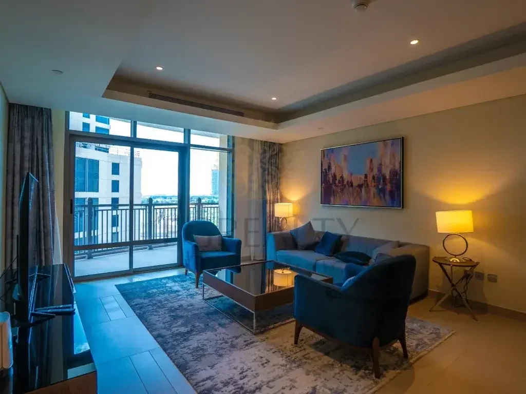 2 Bedrooms  Apartment  For Rent  in Doha -  The Pearl  Fully Furnished