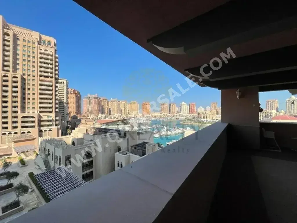 3 Bedrooms  Apartment  For Rent  in Doha -  The Pearl  Fully Furnished