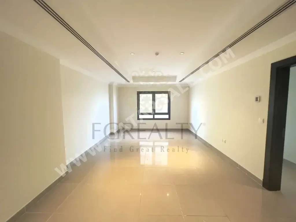 1 Bedrooms  Apartment  For Rent  in Doha -  The Pearl  Not Furnished