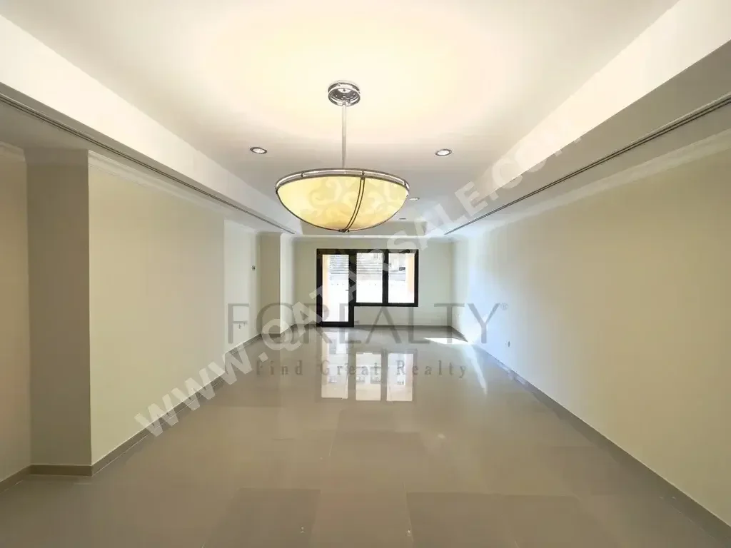 1 Bedrooms  Apartment  For Rent  in Doha -  The Pearl  Not Furnished