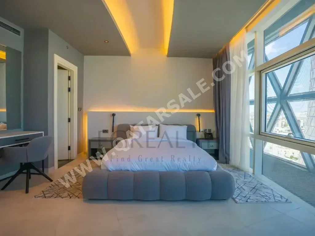 3 Bedrooms  Apartment  For Rent  in Lusail -  Marina District  Fully Furnished