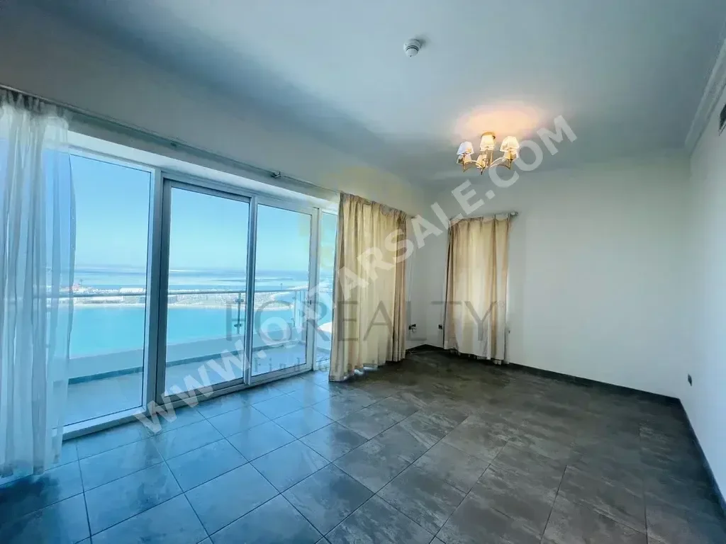 3 Bedrooms  Apartment  For Rent  in Lusail -  Marina District  Not Furnished