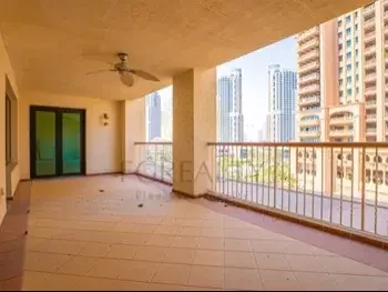 2 Bedrooms  Apartment  For Rent  in Doha -  The Pearl  Not Furnished