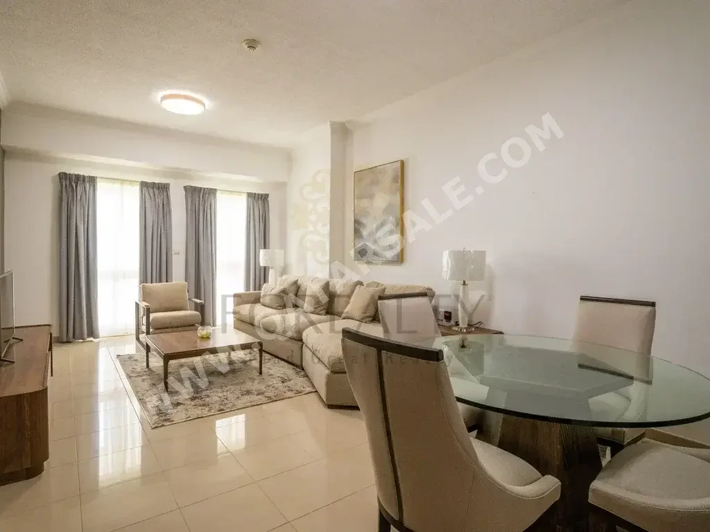 1 Bedrooms  Apartment  For Rent  in Doha -  West Bay  Fully Furnished