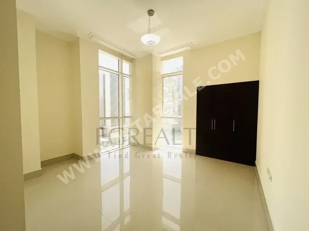 2 Bedrooms  Apartment  For Rent  in Lusail -  Marina District  Not Furnished