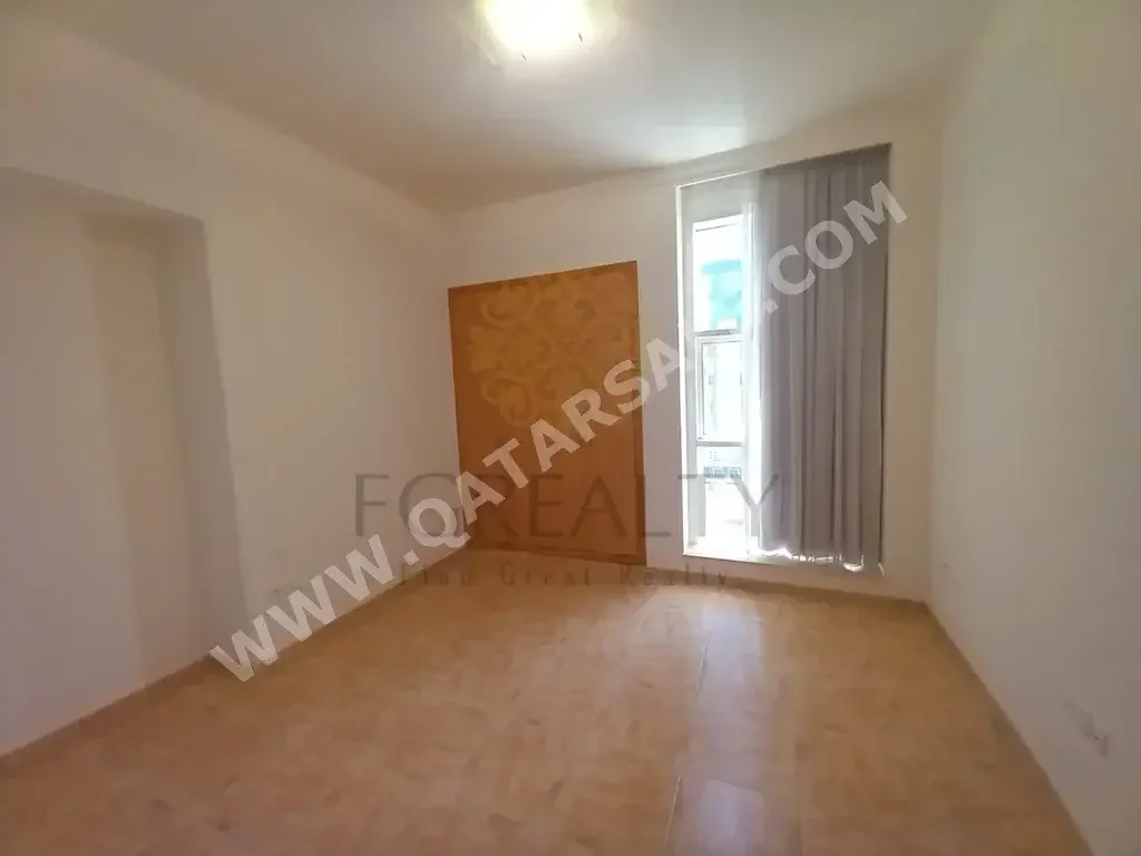 3 Bedrooms  Apartment  For Rent  in Doha -  West Bay  Not Furnished