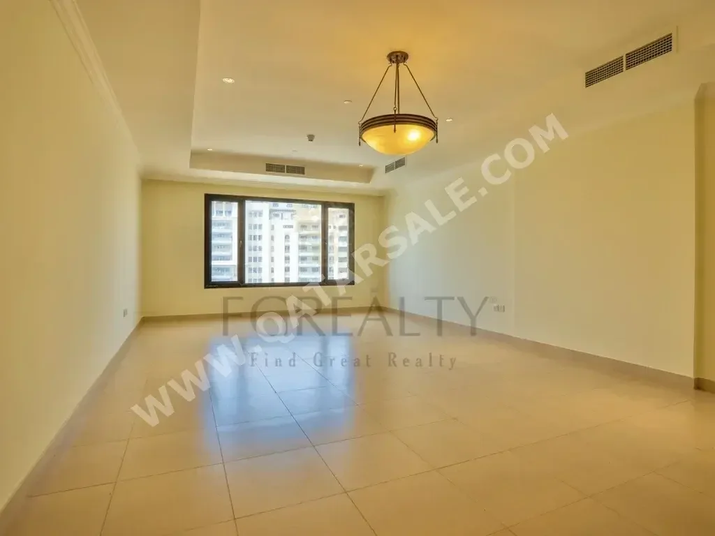 1 Bedrooms  Apartment  For Rent  in Doha -  The Pearl  Not Furnished