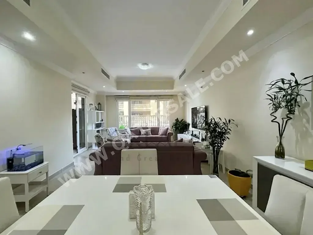 2 Bedrooms  Apartment  For Sale  in Doha -  The Pearl  Fully Furnished