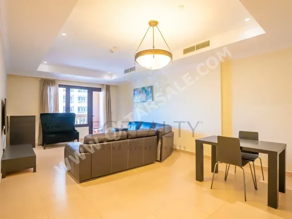 1 Bedrooms  Apartment  For Rent  in Doha -  The Pearl  Fully Furnished