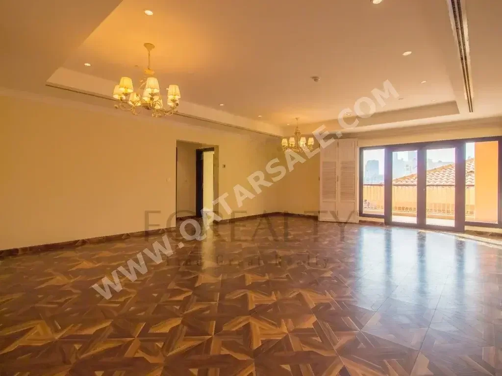 2 Bedrooms  Apartment  For Sale  in Doha -  The Pearl  Not Furnished