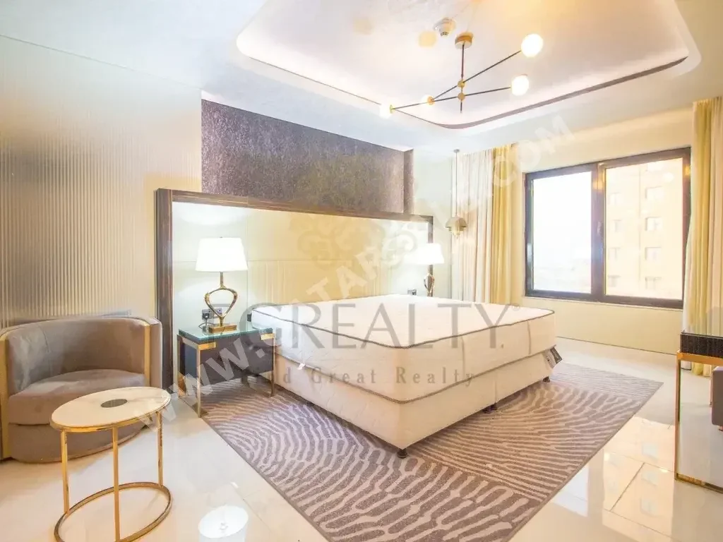 1 Bedrooms  Apartment  For Rent  in Doha -  The Pearl  Fully Furnished