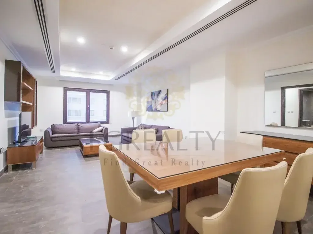 1 Bedrooms  Apartment  For Rent  in Doha -  The Pearl  Fully Furnished