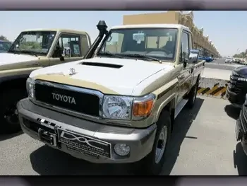 Toyota  Land Cruiser  LX  2023  Manual  0 Km  6 Cylinder  Four Wheel Drive (4WD)  Pick Up  Beige  With Warranty