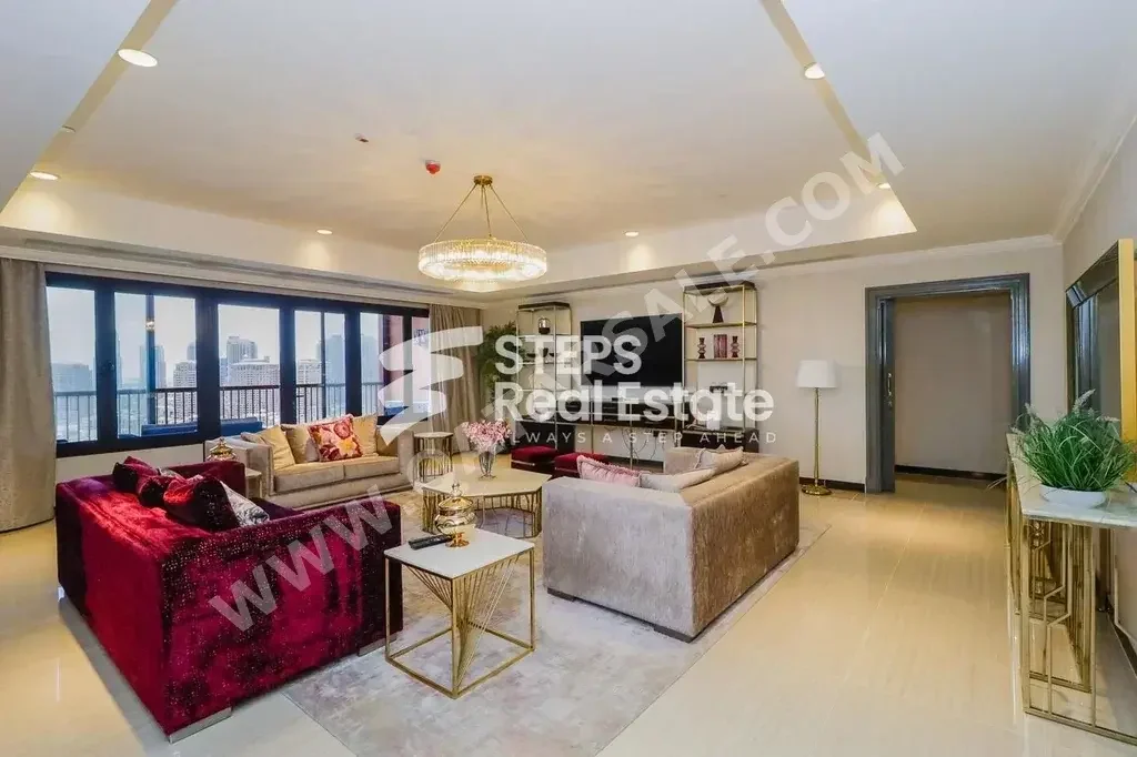 3 Bedrooms  Apartment  For Rent  in Doha -  The Pearl  Fully Furnished