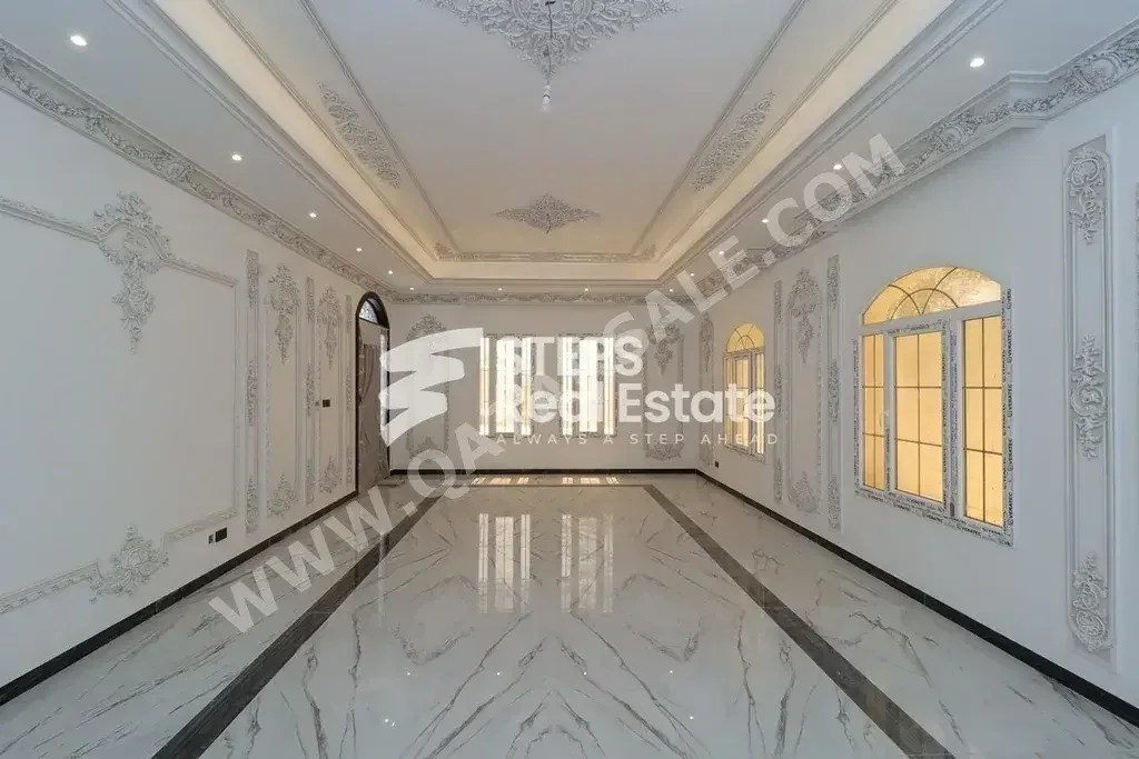 Family Residential  - Not Furnished  - Al Wakrah  - Al Wukair  - 8 Bedrooms