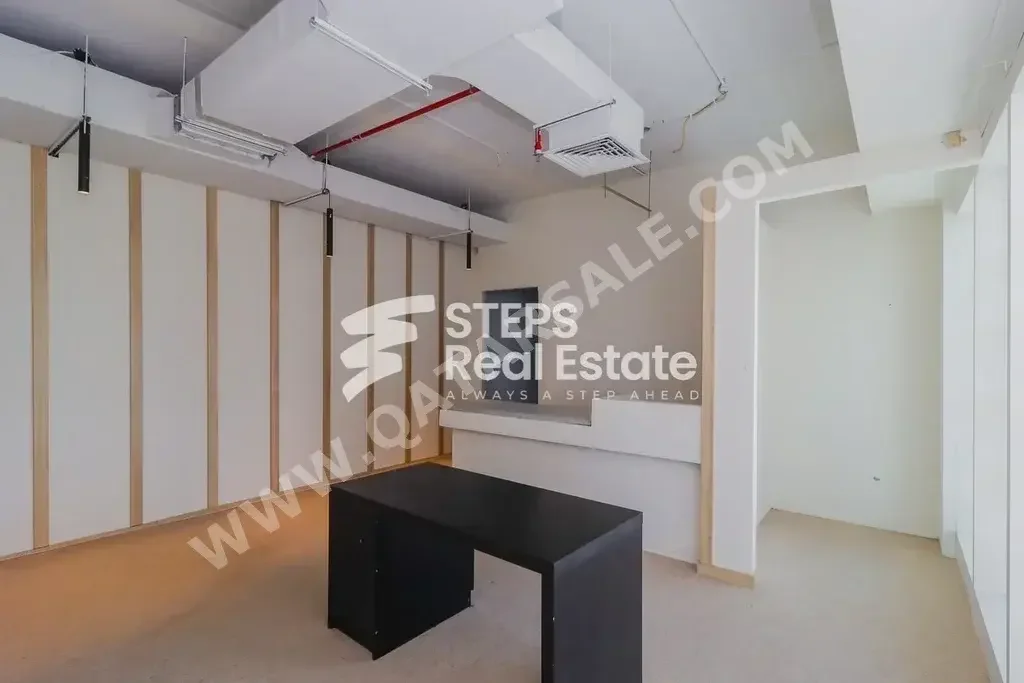 Commercial Offices - Not Furnished  - Lusail  - Marina District