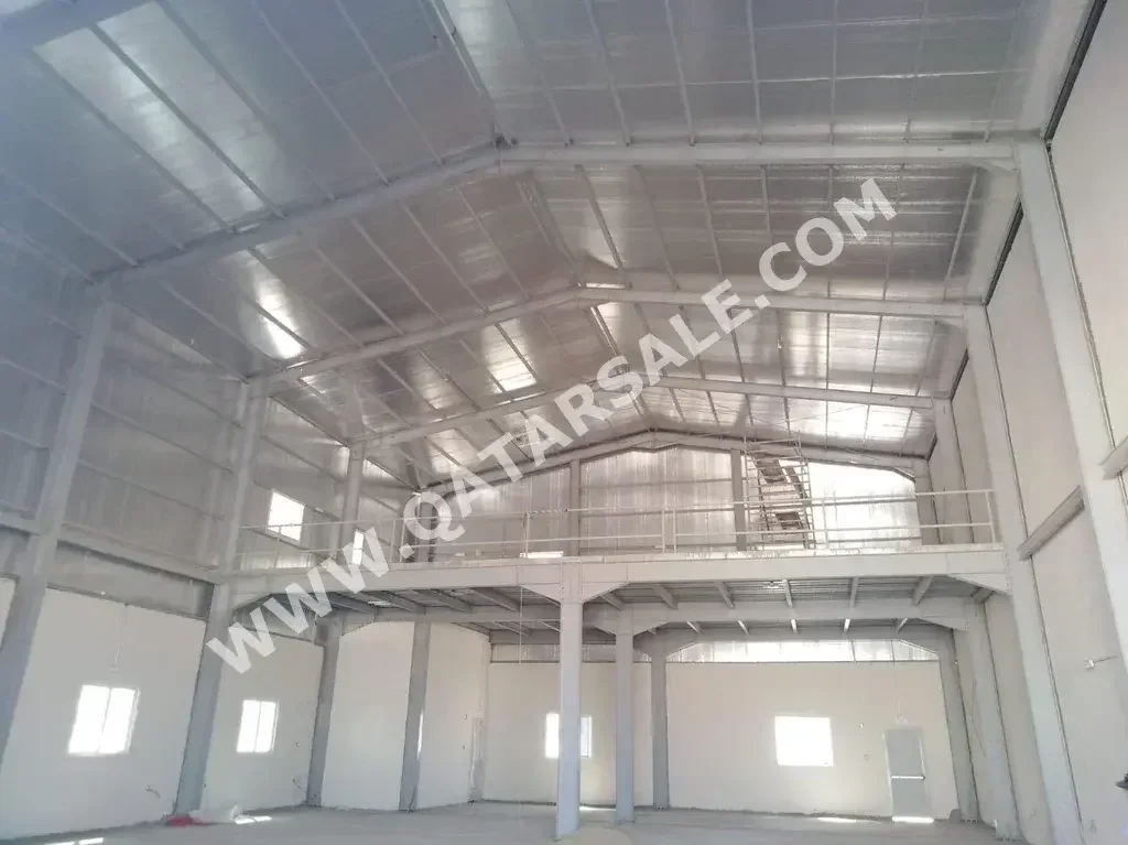 Warehouses & Stores - Al Wakrah  - Barkit Al Awamer  -Area Size: 1000 Square Meter