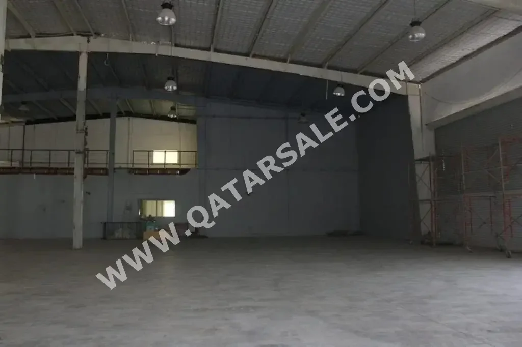 Farms & Resorts - Al Rayyan  - Industrial Area  -Area Size: 430 Square Meter