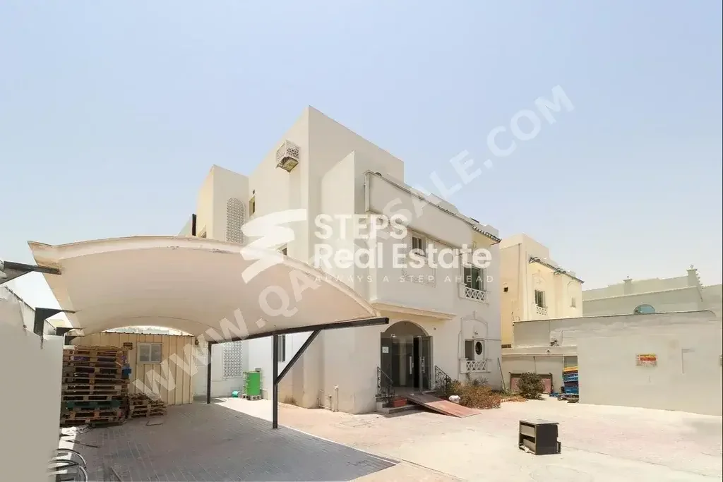 سكن عمال تجارية  - غير مفروشة  - الريان  - الريان الجديد  - 5 غرف نوم