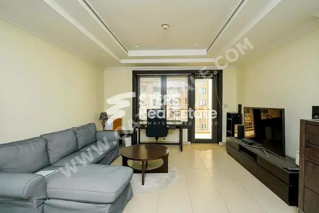 1 Bedrooms  Apartment  For Rent  in Doha -  The Pearl  Fully Furnished