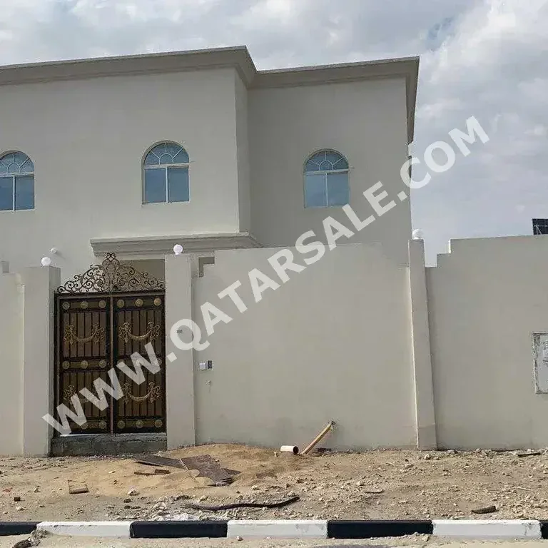 Family Residential  - Not Furnished  - Al Wakrah  - Al Wukair  - 6 Bedrooms