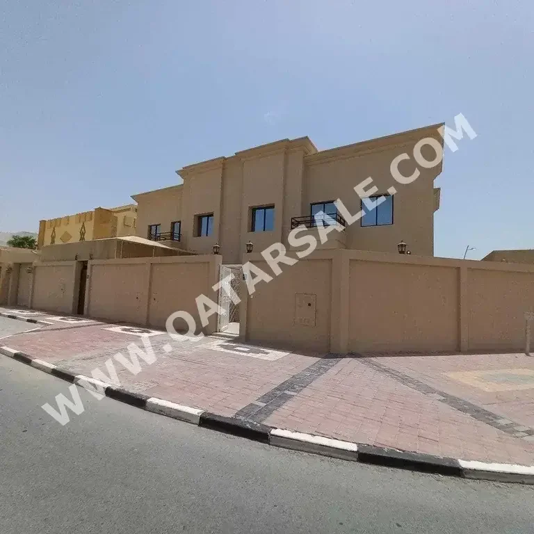 Family Residential  - Not Furnished  - Doha  - Al Thumama  - 4 Bedrooms