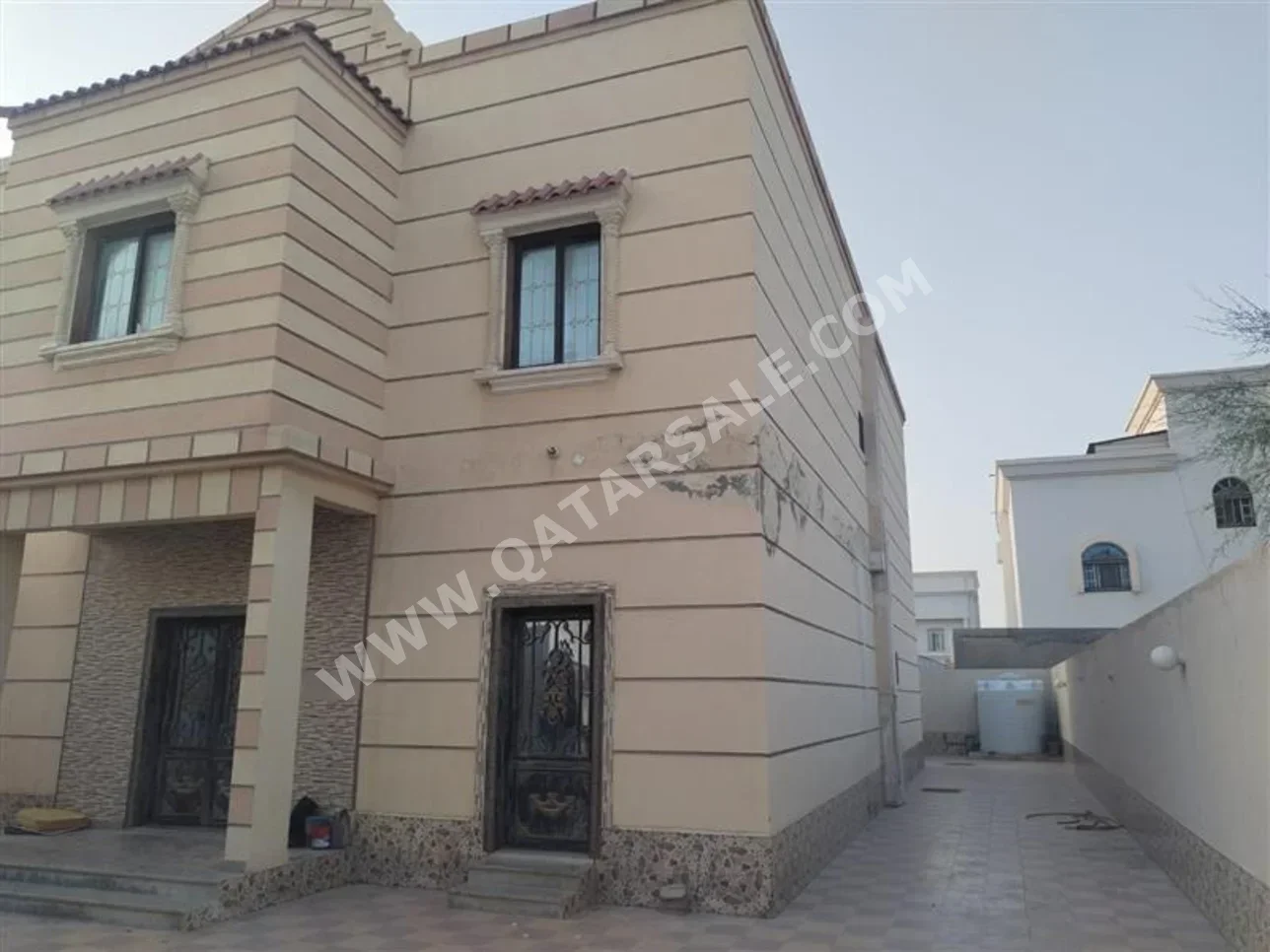 Family Residential  - Not Furnished  - Umm Salal  - Al Kharaitiyat  - 7 Bedrooms