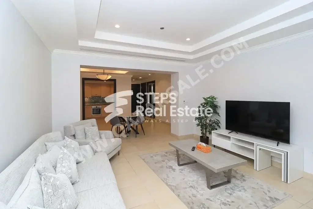 1 Bedrooms  Apartment  For Rent  in Doha -  The Pearl  Fully Furnished