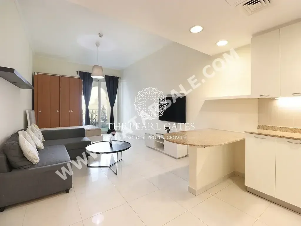 Studio  For Sale  in Doha -  The Pearl  Fully Furnished