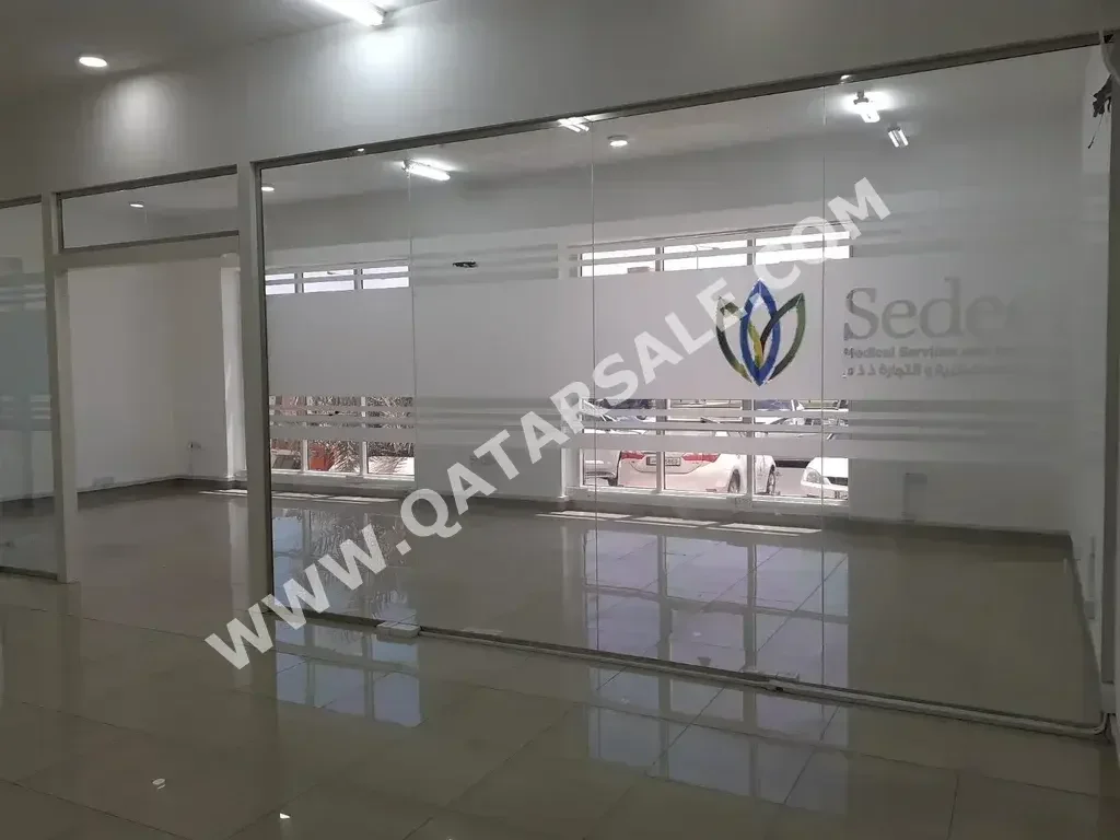 Commercial Offices - Not Furnished  - Doha  - Madinat Khalifa South