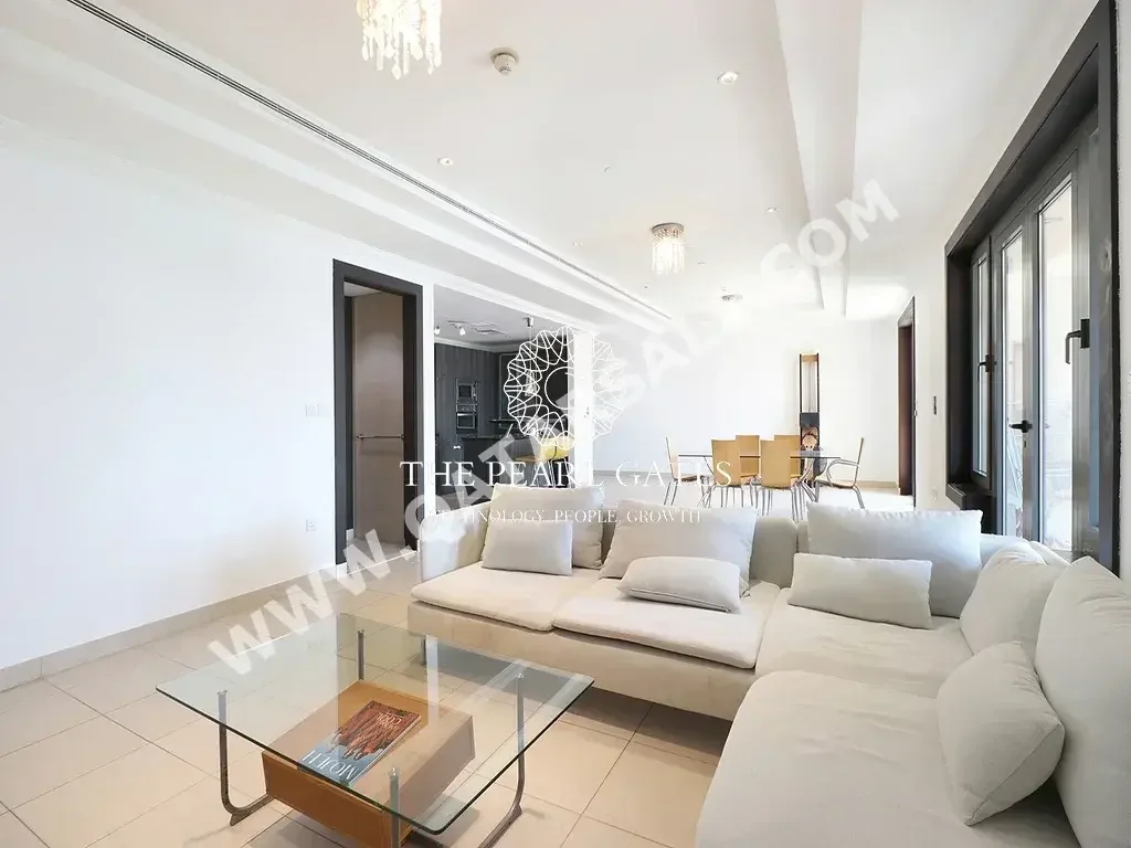 2 Bedrooms  Apartment  For Sale  in Doha -  The Pearl  Fully Furnished