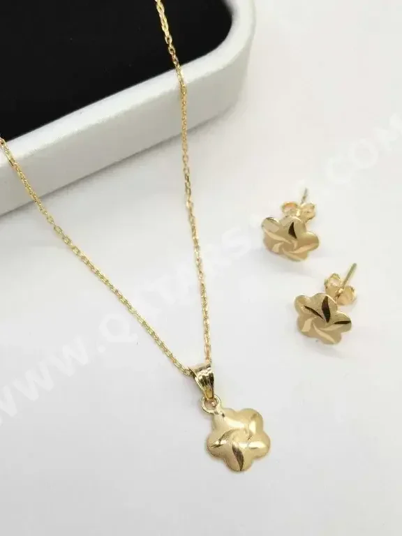 Gold Set  Italy  Child  By Item ( Designers )  Yellow Gold  18k