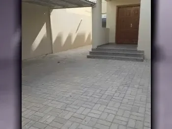 Family Residential  - Not Furnished  - Doha  - Al Thumama  - 5 Bedrooms