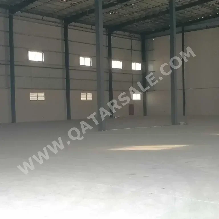 Warehouses & Stores - Al Wakrah  - Barkit Al Awamer  -Area Size: 5500 Square Meter