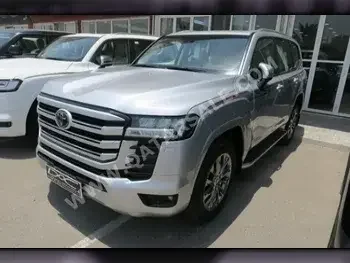 Toyota  Land Cruiser  GXR  2023  Automatic  0 Km  6 Cylinder  Four Wheel Drive (4WD)  SUV  Silver  With Warranty